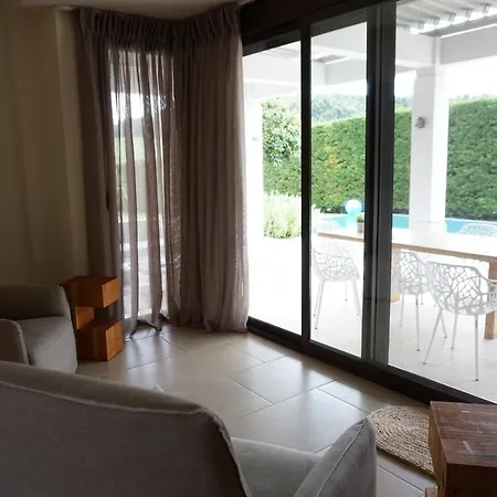Sunny Luxury Pool Vila Semesterbostad Sani (Chalkidiki)