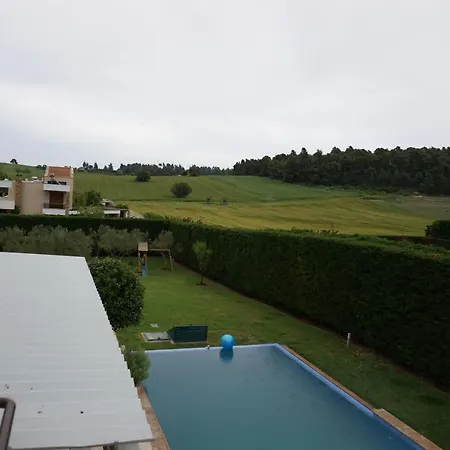 Sunny Luxury Pool Vila *